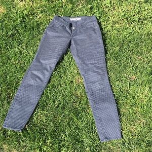 Polka dotted old navy, navy jeggings.